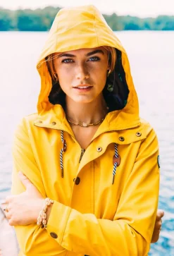 New Kiel James Patrick Old Salt Raincoat (Women'S)